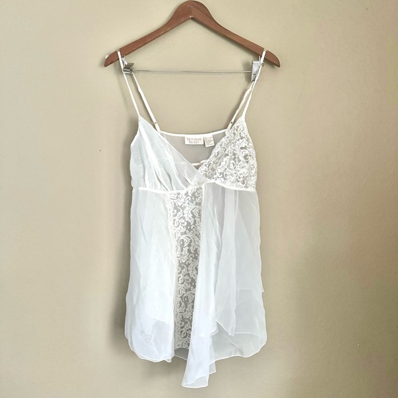 Vintage Victoria’s Secret Surplice Babydoll Chemise Top White Size Medium - Picture 2 of 6